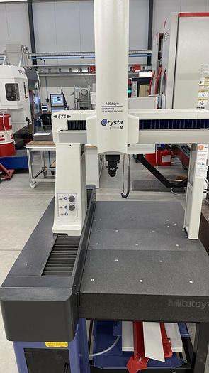 Used 2008 Mitutoyo Crysta-Plus M 574