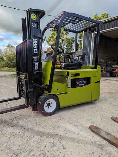 Used Clark TMX25 3 Wheel Electric Forklift