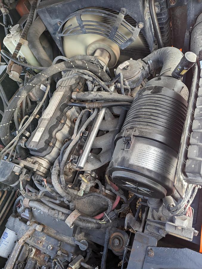 Used 2017 Doosan 6000 Lb Outdoor Forklift