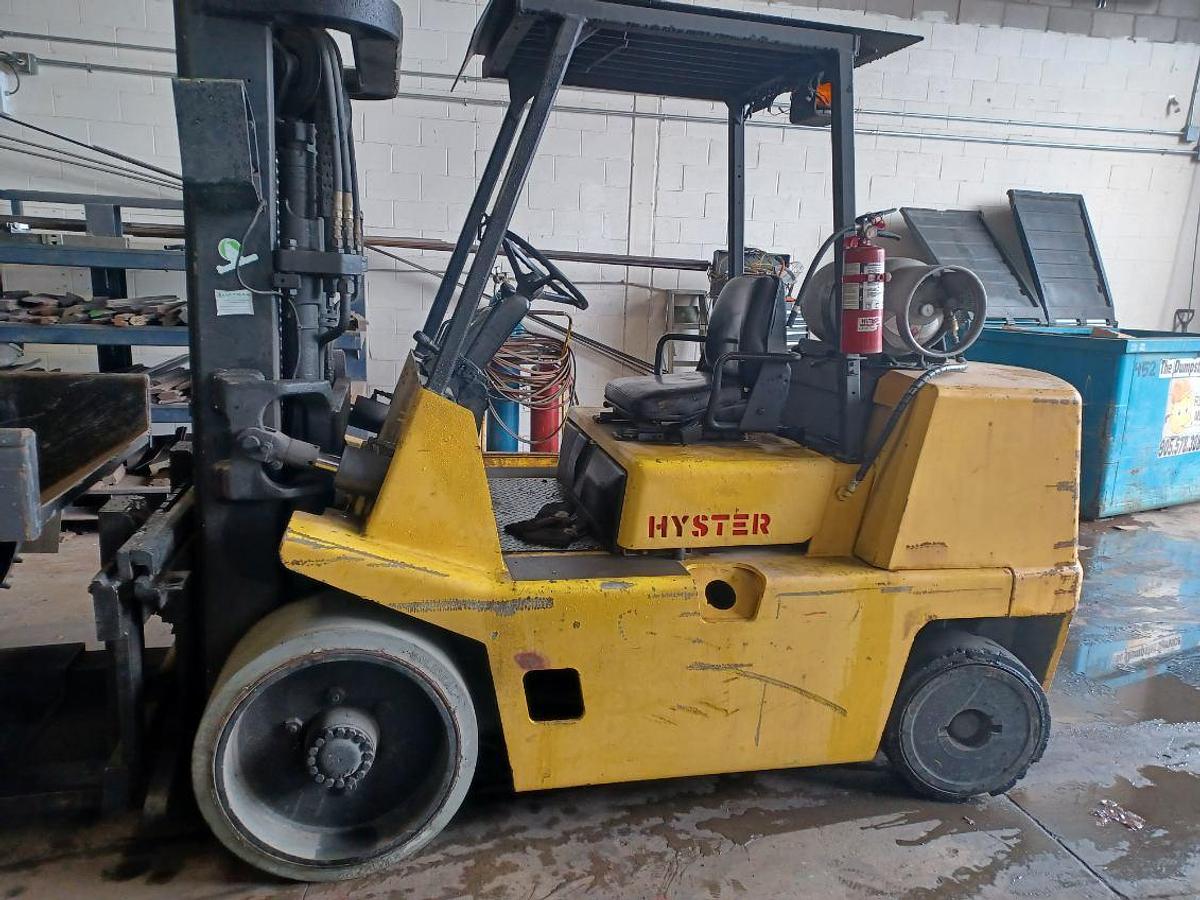 Used 13500 Lb Hyster Propane Forklift