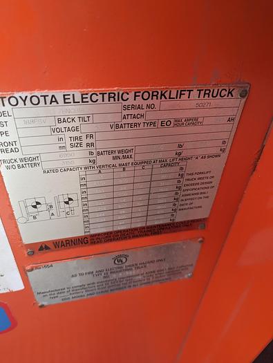 Used 2005 Toyota DockStocker