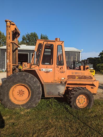 Used 10000 Lb Capacity 4x4 Rough Terrain Forklift
