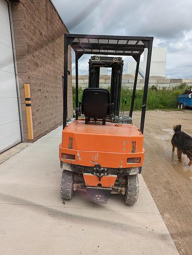 Used Mitsubishi Outdoor Electric Forklift
