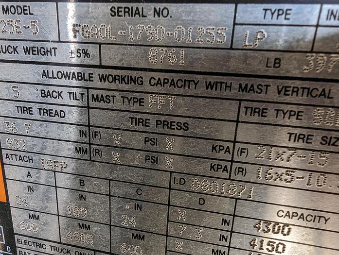 Used 2019 Doosan 5000Lb Forkpositioning Sideshifer