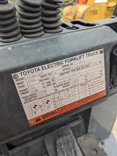 Used Toyota 7 Series Electric Forklift