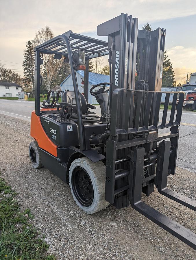 Used 2017 Doosan