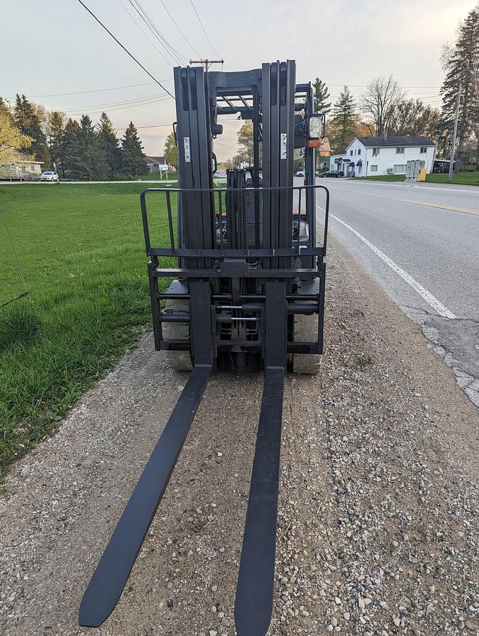 Used 2017 Doosan 6000 Lb Outdoor Forklift