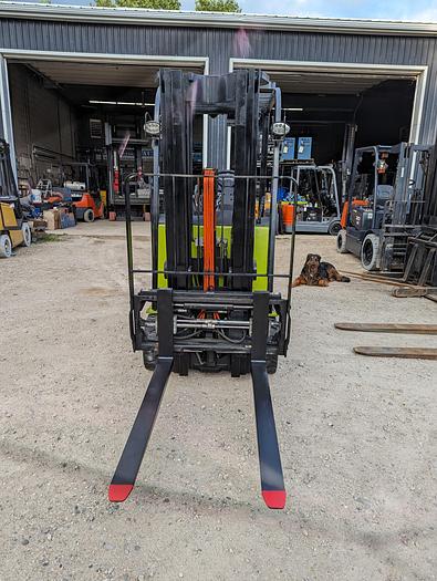 Used Clark TMX25 3 Wheel Electric Forklift