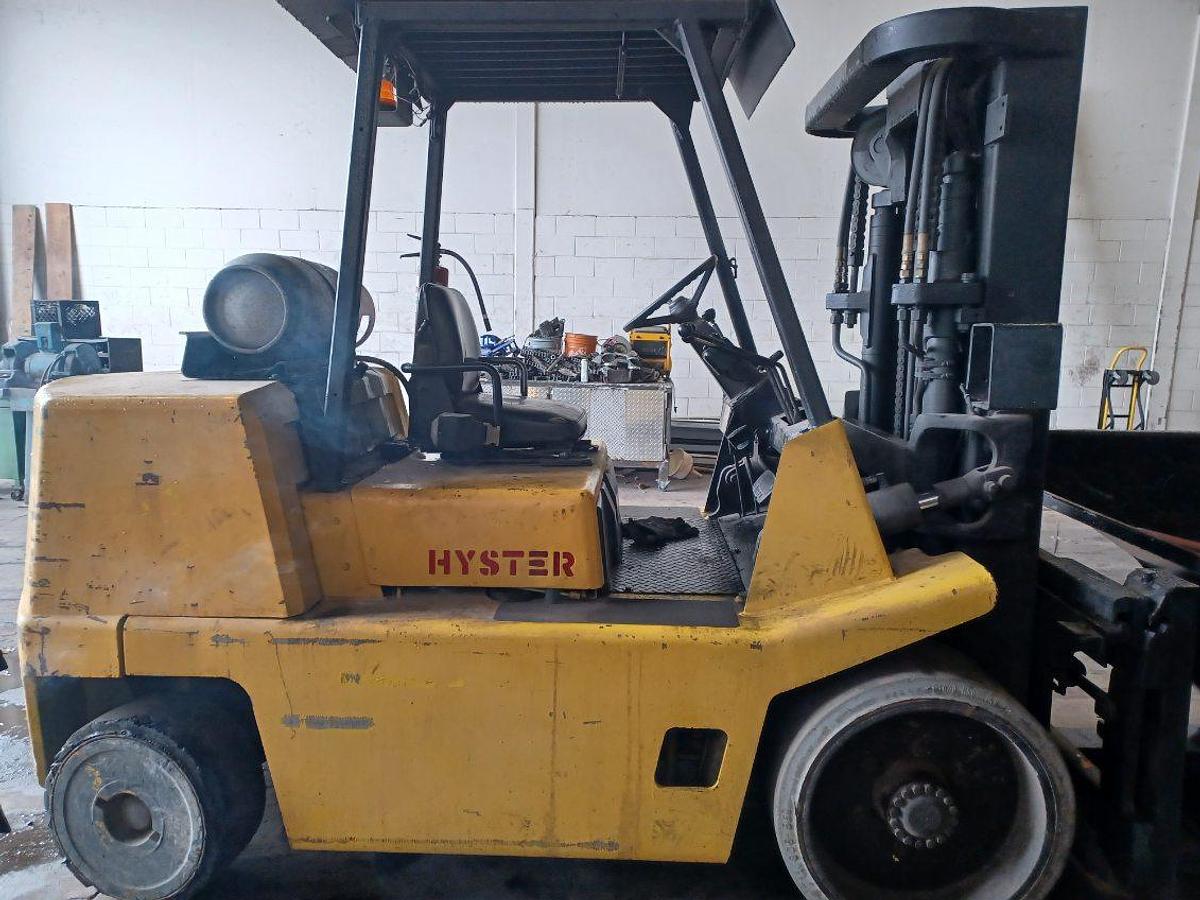 Used 13500 Lb Hyster Propane Forklift