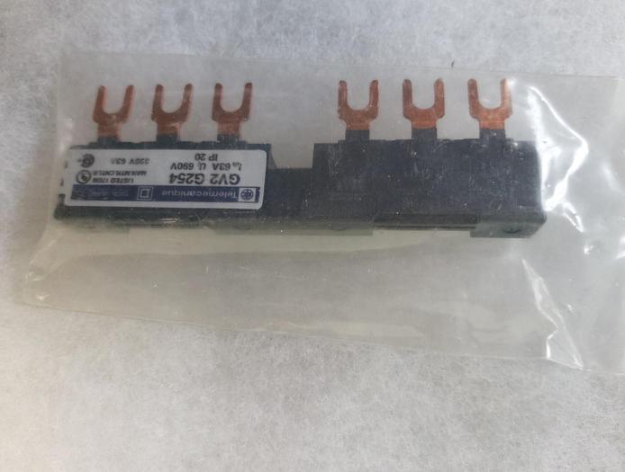 13 pcs Three-phase busbar systems, GV2 G454/G354/G254, Telemechanique, 63A, 690V, new