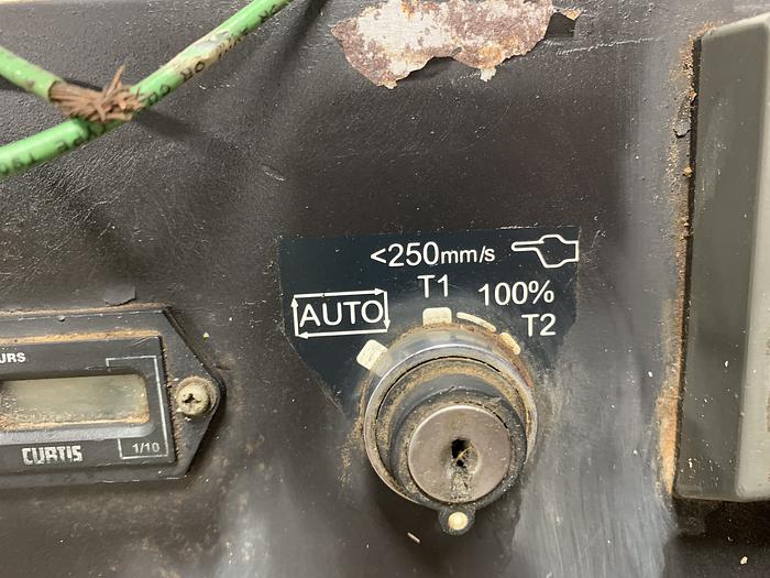 Used FANUC M6iB 6 AXIS CNC ROBOT WITH RJ3iB CONTROLLER