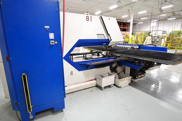 Used 22 TON, TRUMPF TC2000R, 1999, CNC TURRET PUNCH