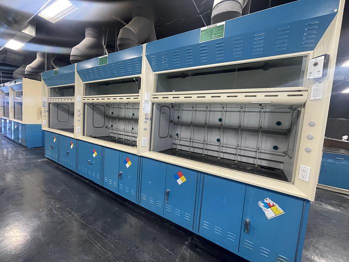 Used Unknown 6' Fume Hood