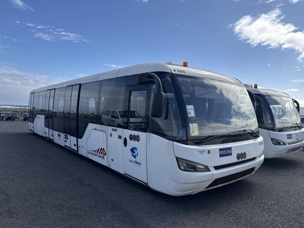 2015 TAM DURABUS VIVAIR-88W #10024470