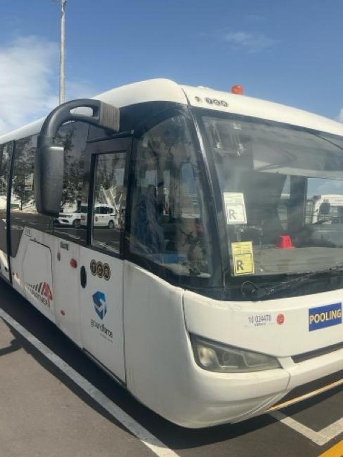 2015 TAM DURABUS VIVAIR-88W #10024470