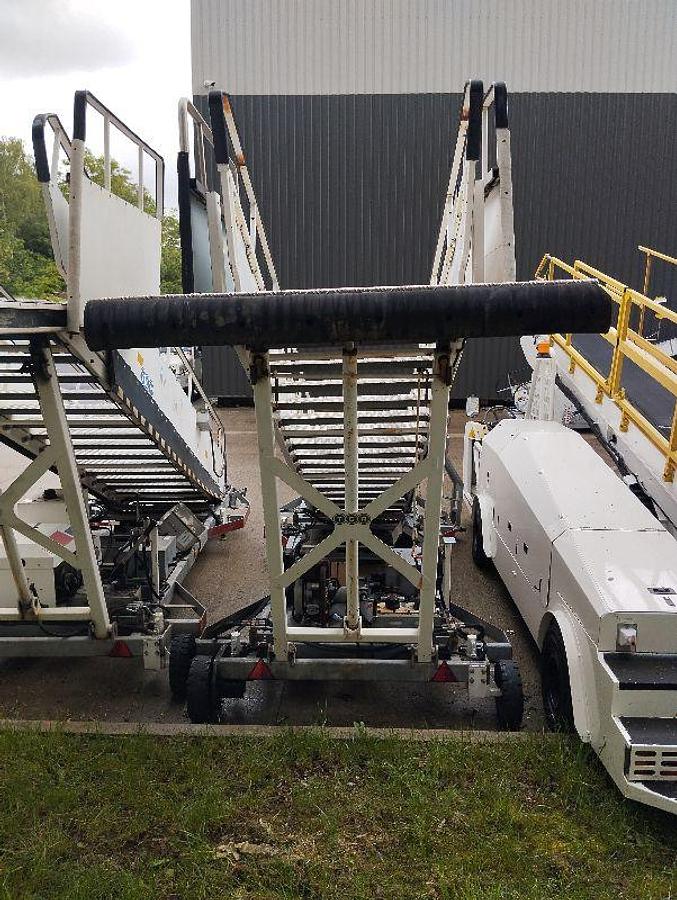 Standard MALLAGHAN TRISTAIR-MB