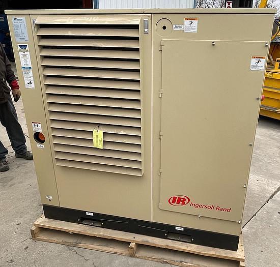 INGERSOLL RAND MODEL SSR-XF100 100HP AIR COMPRESSOR