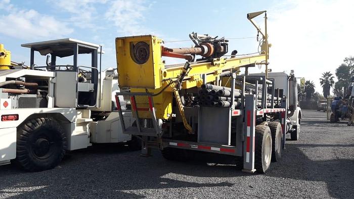 Usado 2012 ATLAS COPCO CAMION FREIGHTLINER PERFORADOR EXPLORAC R50