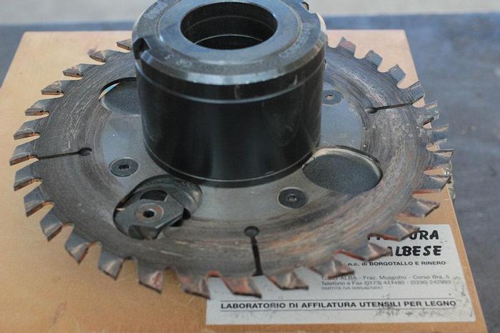 Used Gruppo utensili serramento usato