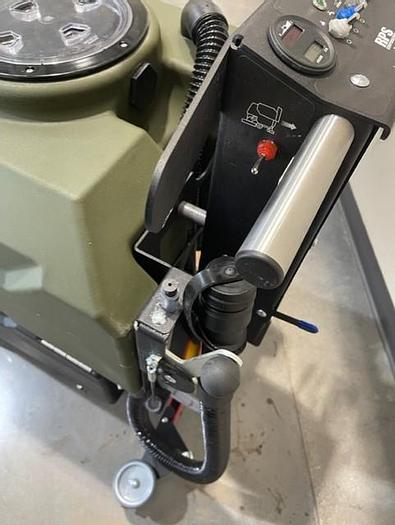 Used 2022 KODIAK K25 WALK-BEHIND FLOOR SCRUBBER (32" DUAL-DISK)