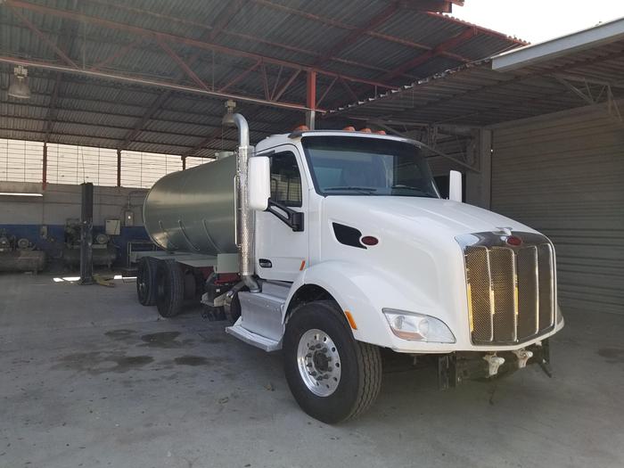 2015 Peterbilt 579