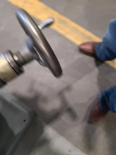 Used Bridgeport 1HP Milling Machine 42" Table Step Pulley Speed Control Single Point Lube