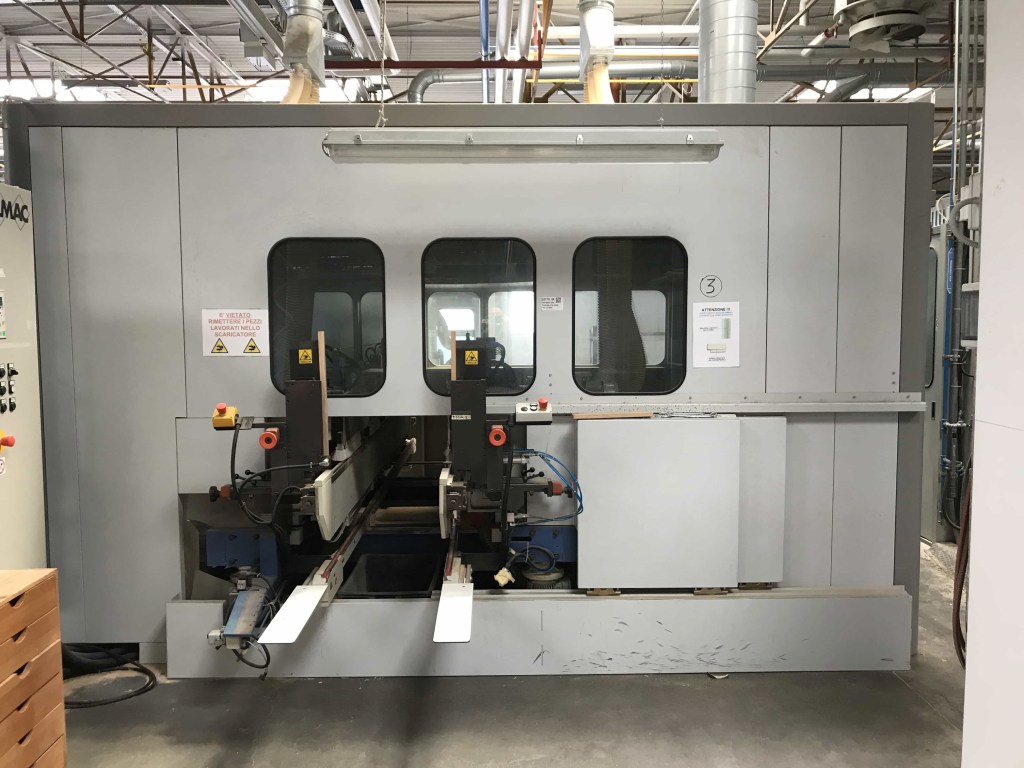 Ricondizionato 2004 Squadratrice doppia, marca Friulmac modello Idramat