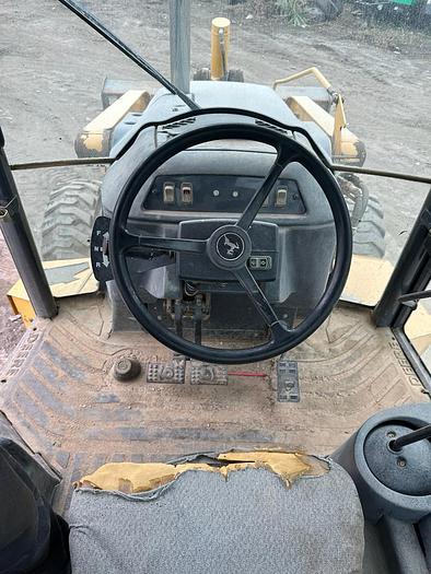 Used 2004 John Deere 710G