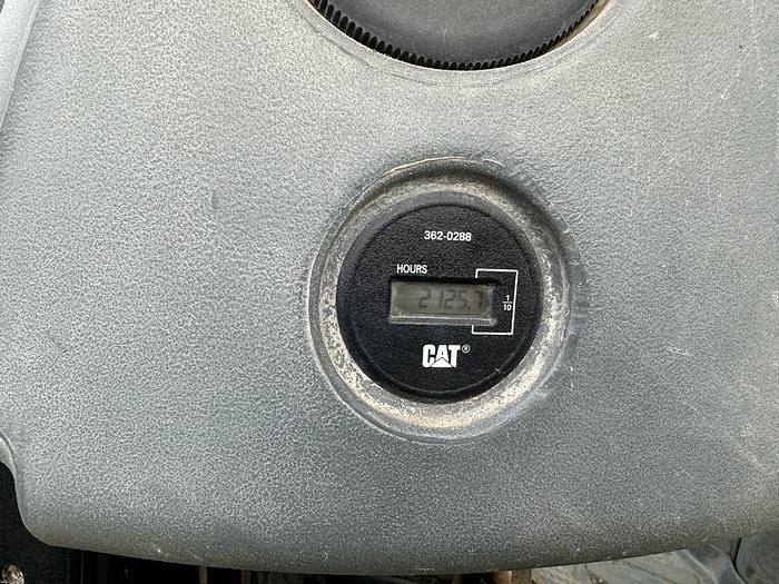 Used CATERPILLAR 416D