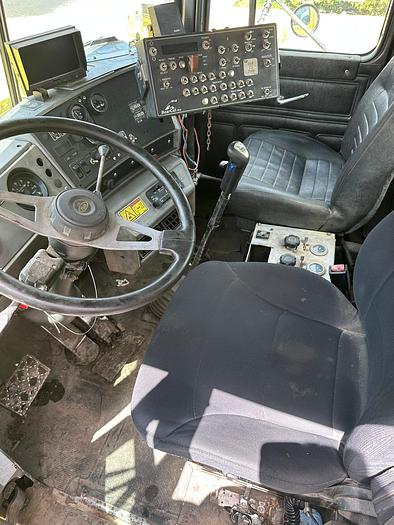 Used 1999 Mack RD688S