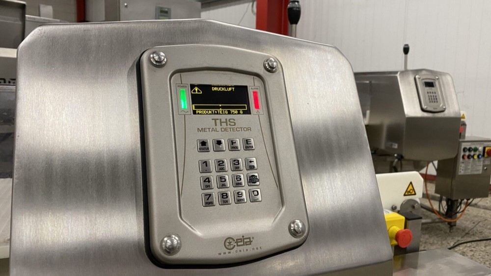 Used Ceia MS21 metal-detector, high end like new.