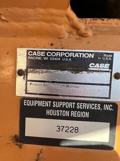 Used 2004 CASE 821C