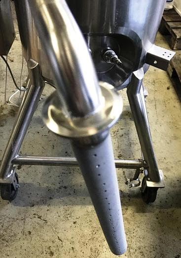 Used Process tank with 100 liter volume