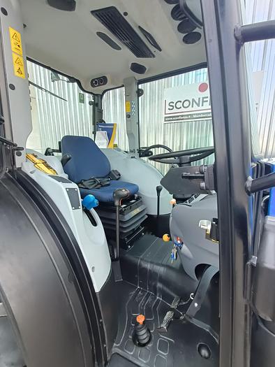 Usato 2019 New Holland T4.100 F SUPERSTEER