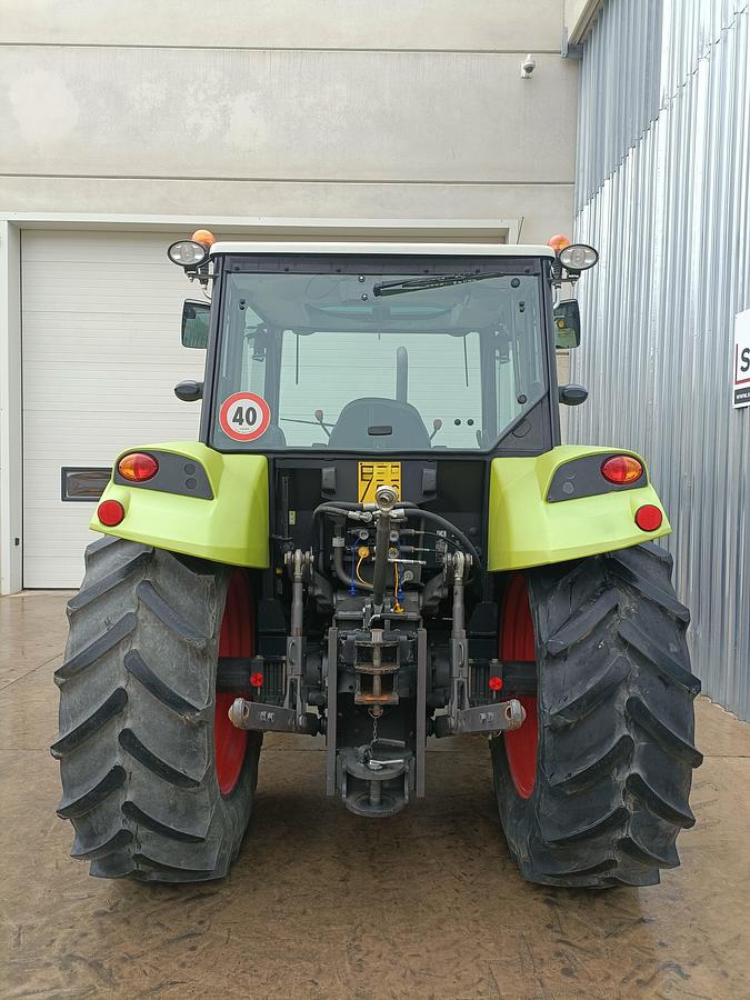 Usato 2011 Claas Axos 310