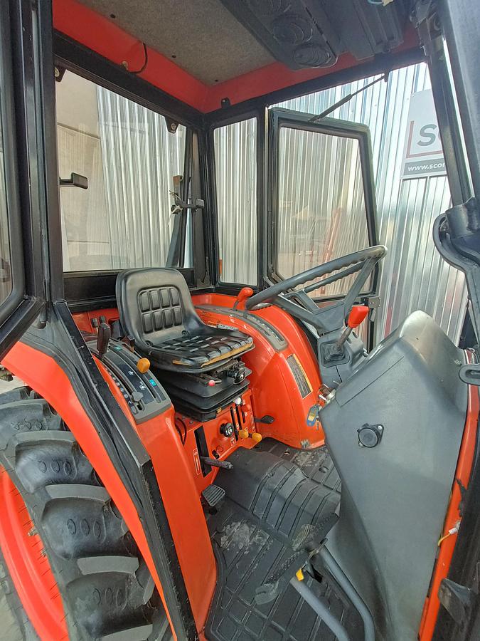 Usato Kubota STɑ-35