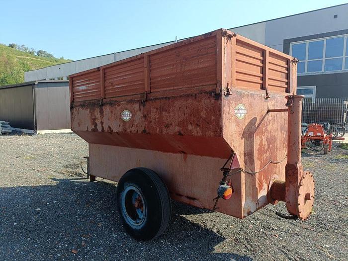 Usato Rimorchio Autoscaricante MASSA