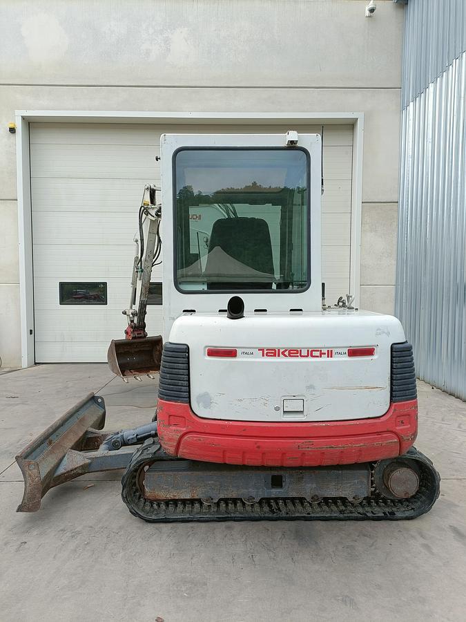 Usato 2005 Takeuchi TB135