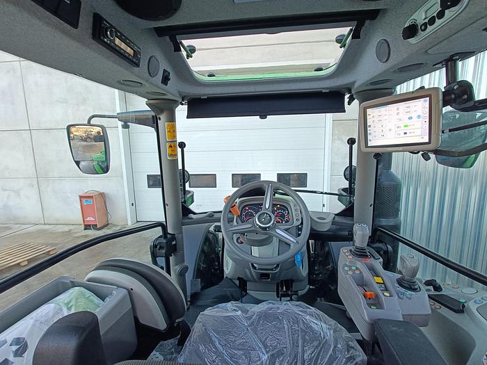 2025 DEUTZ-FAHR 6135C RV-SHIFT