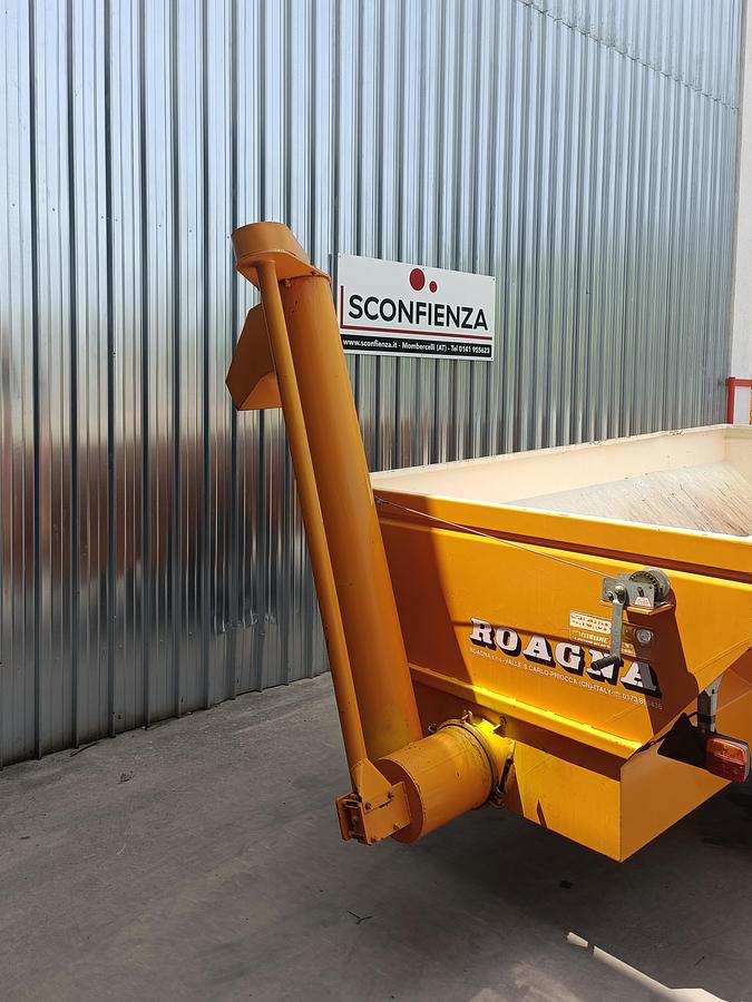 Usato 1990 Roagna Autoscaricante omologato 50Q