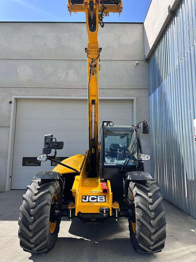 Usato 2023 JCB 536-95 Agri Super DTVT