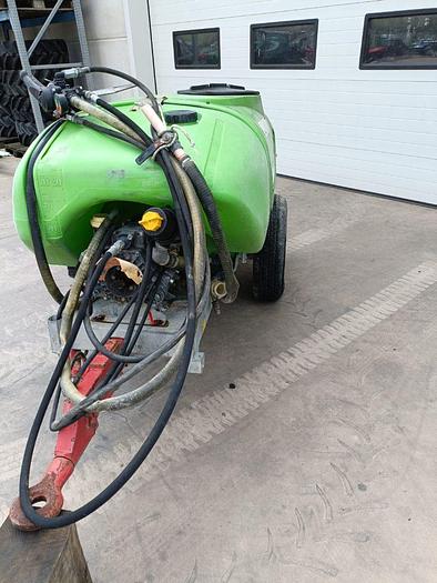 Usato Atomizzatore Trainato Tifone 600L