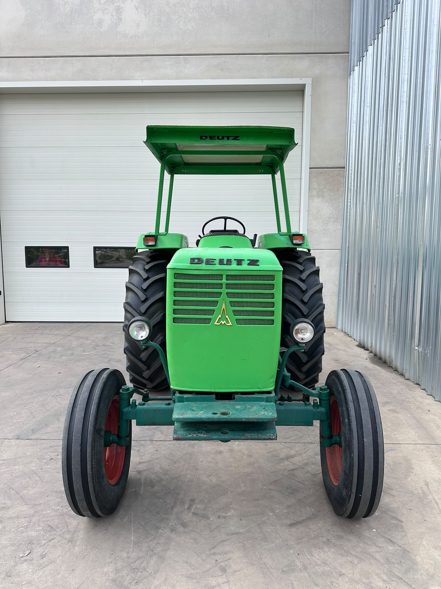 Usato DEUTZ D68 06