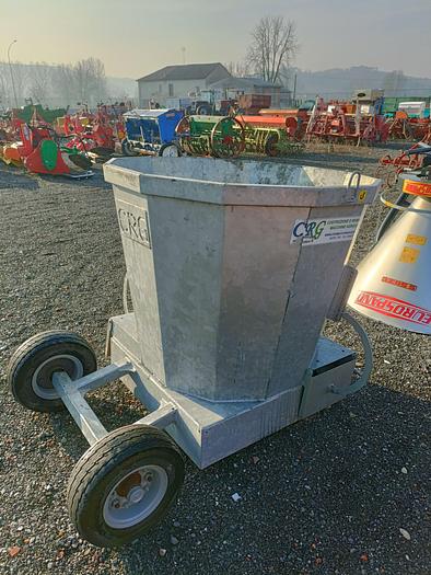 Usato CRG Spandiletame portato vigneto