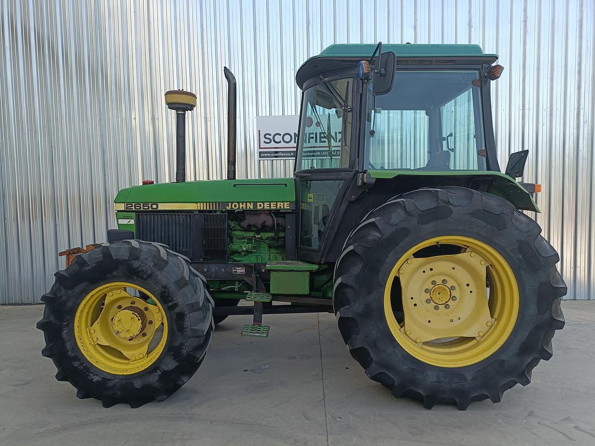 Usato 1991 JOHN DEERE 2650