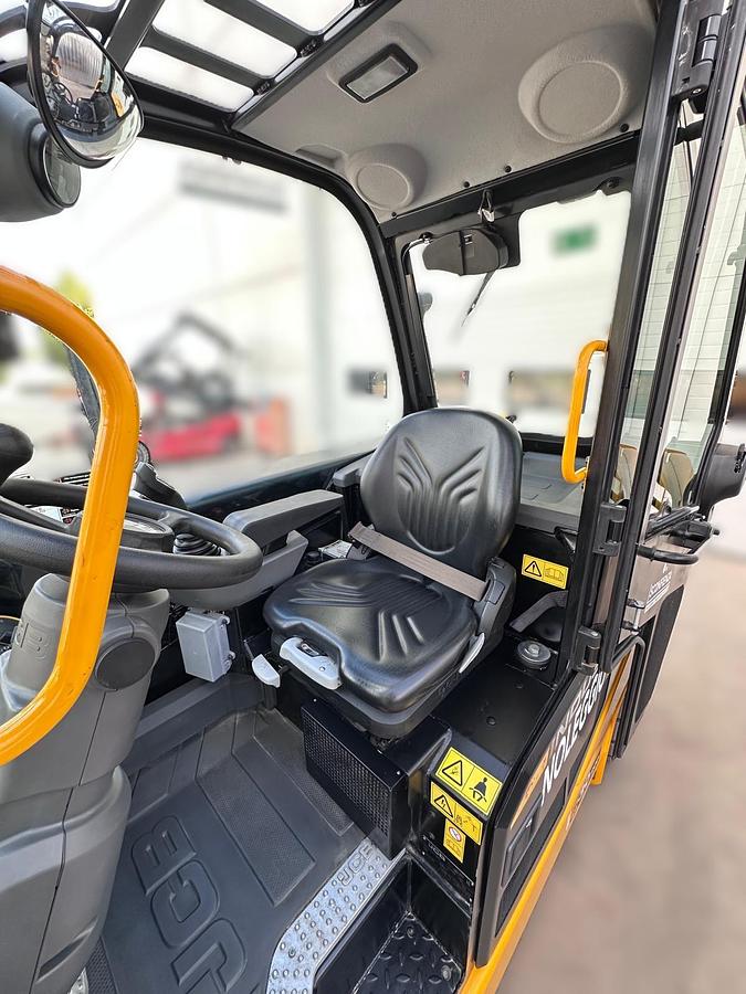 Usato 2023 JCB TELETRUCK 30-20D HL