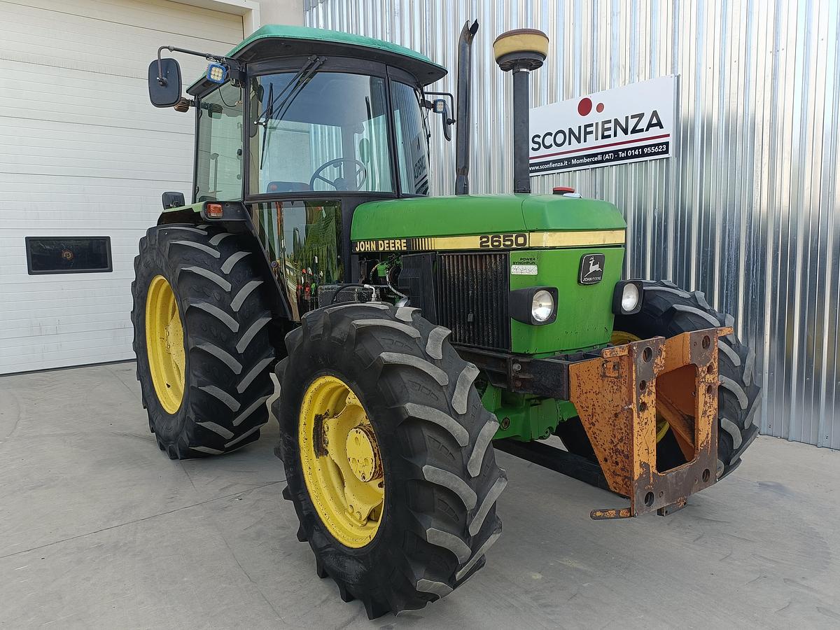 Usato 1991 JOHN DEERE 2650