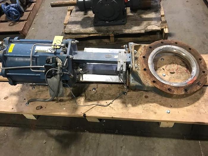 Used DEZURIK 12" PNEUMATIC SLIDE GATE VALVE S/S