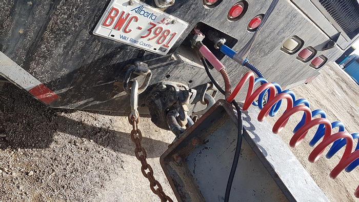 Used 2007 Victory DOG HOUSE/OFFICE TRAILER