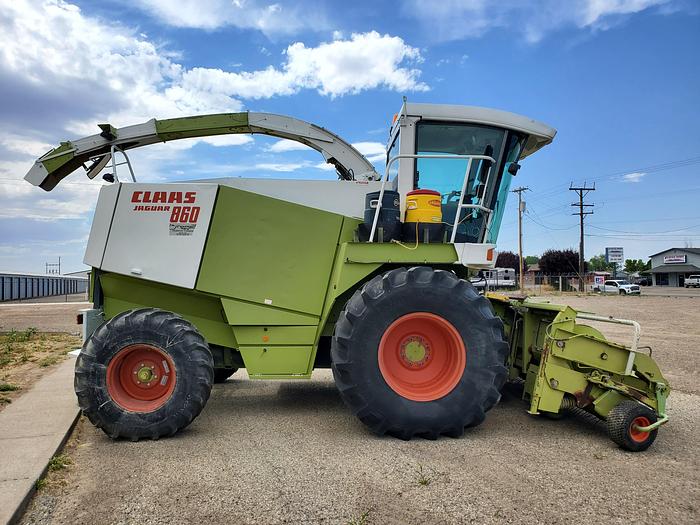 Used 1997 Claas Jaguar 860 Harvester w/ 2 Headers